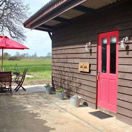 The Little Stable Hotel Corby Exterior foto