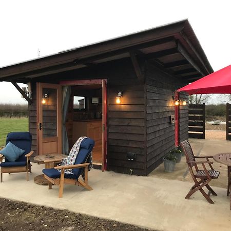 The Little Stable Hotel Corby Exterior foto